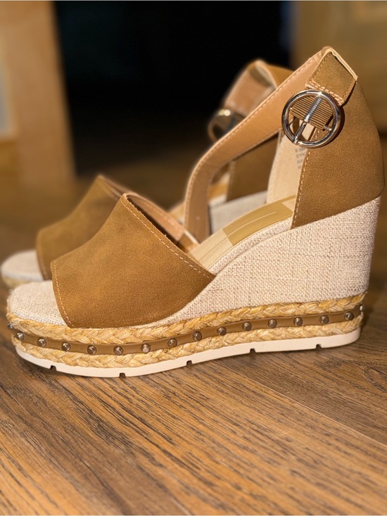 Dolce Vita Shoes - Dolce Vita Tan Suede Wedge